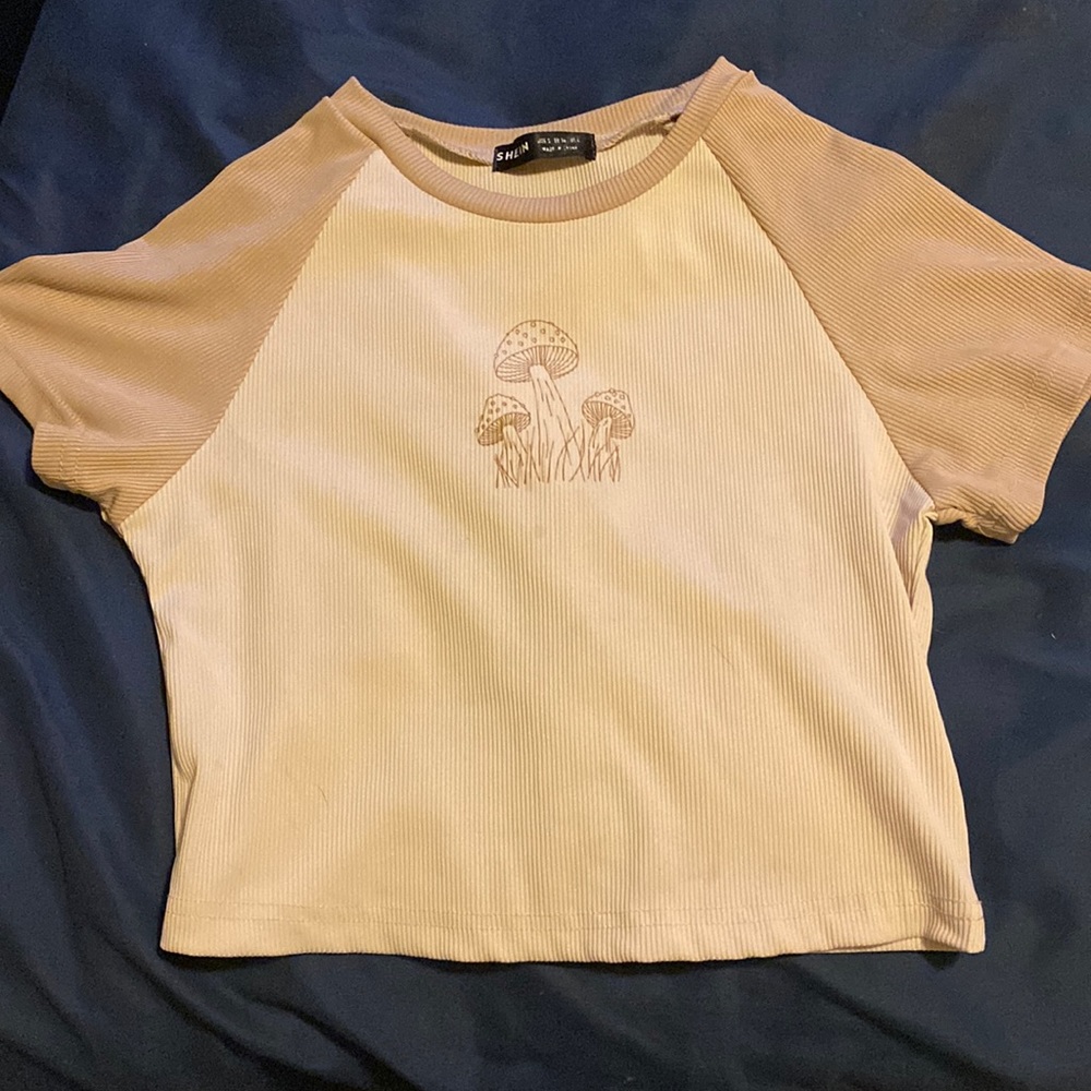 Cropped cream color SHEIN shirt with mushrooms